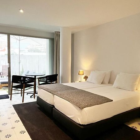 Signature Guesthouse Порту Екстер'єр фото
