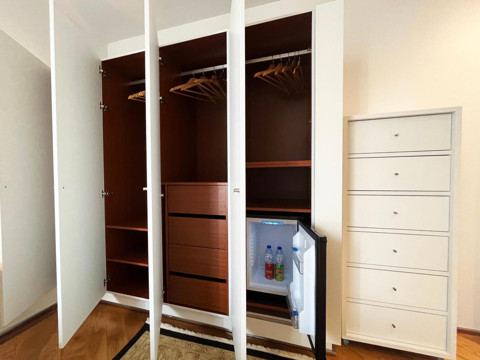 Signature Guesthouse Порту Номер фото